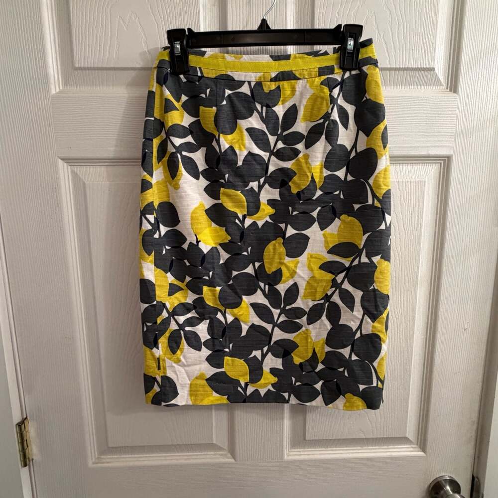 Boden Modern Pencil Skirt Yellow Lemons Grey Leaf Print Office Wear Size 2 R